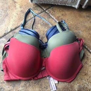 Set of 3 VS Bras 34C